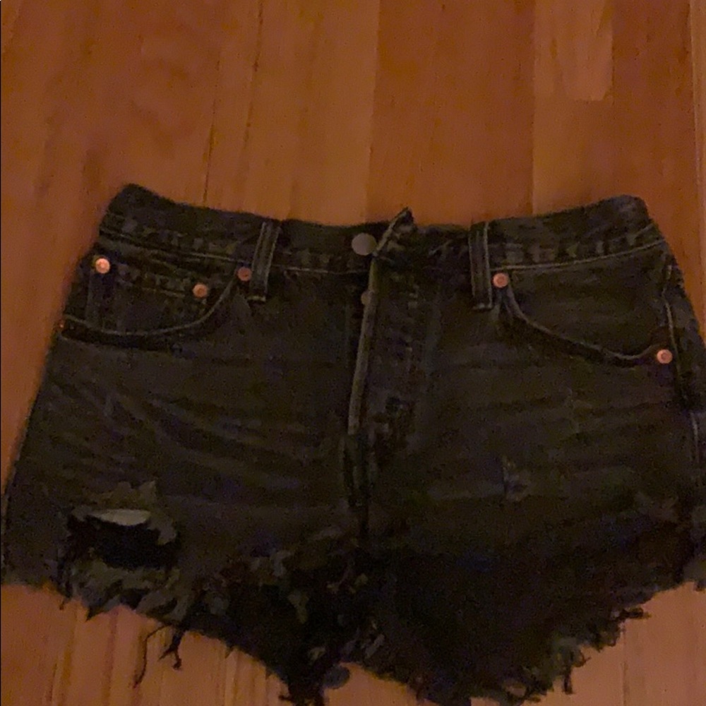 Levi’s black shorts